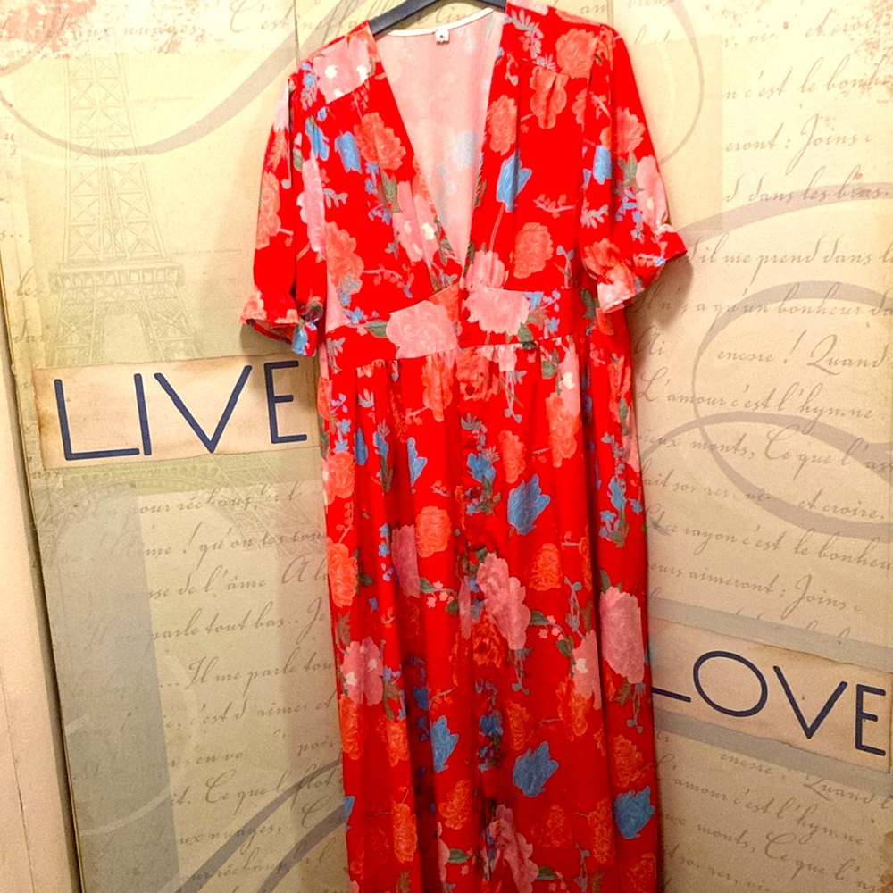 New Maxi Dress SZ XLRed with Flowers, V Neck